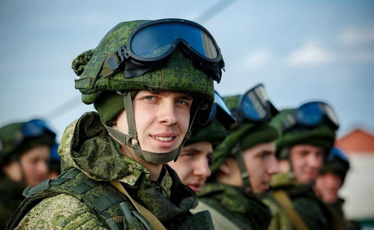 Сосновоборцы могут сдать охотничье оружие в лицензионный отдел. Сосновоборцы могут сдать охотничье оружие в лицензионный отдел.